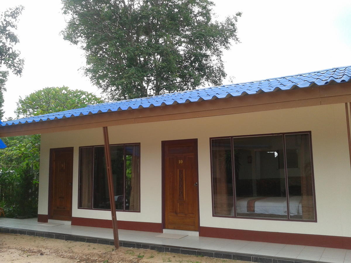 Baan Kieng Fah Resort Chongmek Bannongmek Szoba fotó